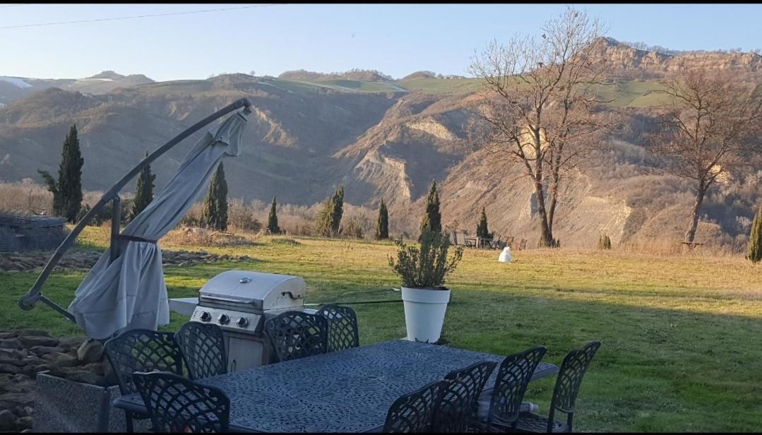 Cristallo Private Double Room & Ensuite Open Space Bathroom With Views Fontanelice Exterior photo